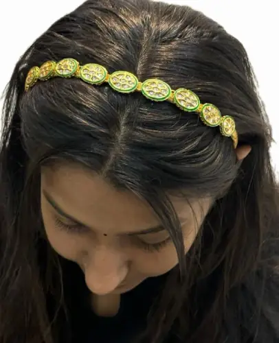 Green Kundan hairband-kcj