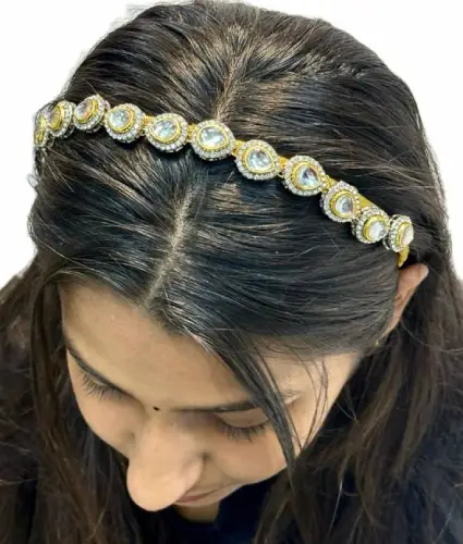 Paan shape stone hairband