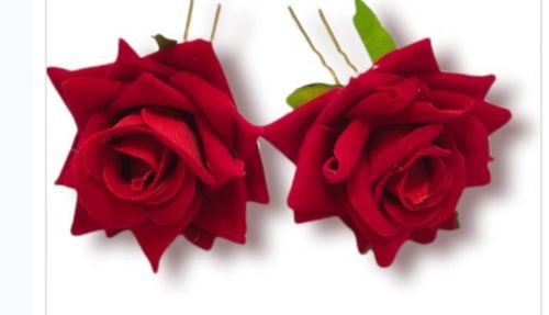 Red rose pin