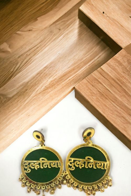 Dulhaniya earrings in green