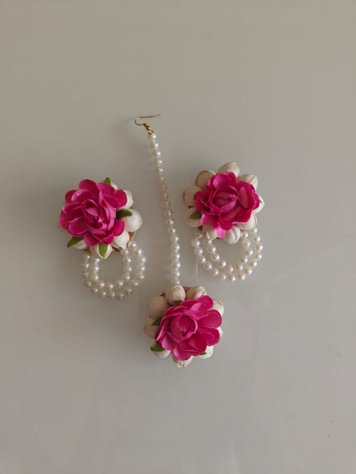 Flower earrings teeka set in raani colour